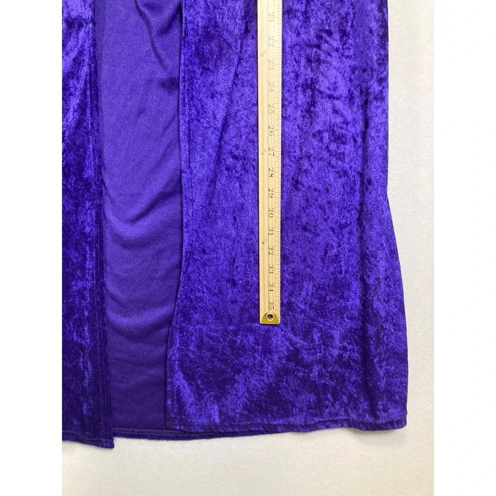 Medieval Charades Child O/S Purple Crushed Velvet Hooded‎ Cloak Cape 00439